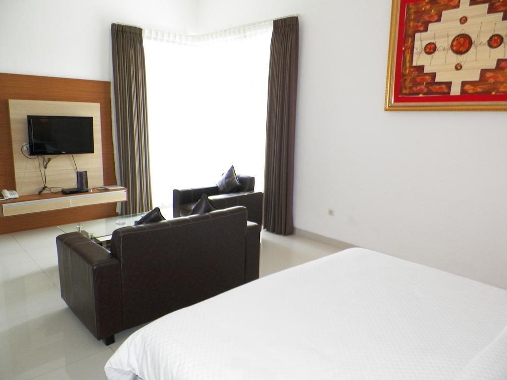 Sapadia Guest House Bandung Eksteriør billede